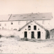 Přibenice - 60. léta, sousední statek vedle č.p. 29, statek byl rozebírán lidmi na materiál, zdroj: Artur Dýzl
