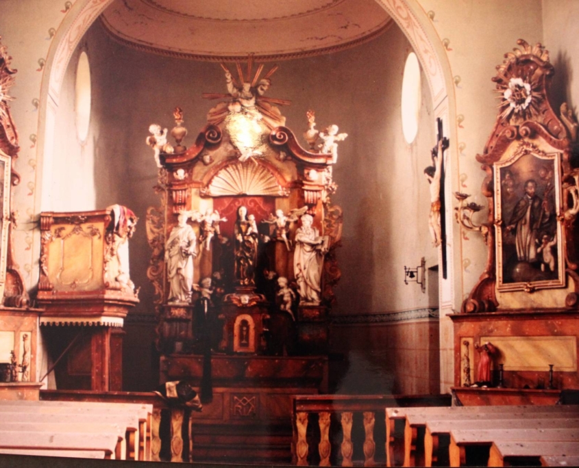 Kostel v Přibenicích, stav v roce 1964, poskytl Erwin Wohlrab, zdroj: Heimatstube Podersam – Jechnitz in Kronach